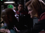 extant_StarTrek_VOY_6x01-EquinoxPart2_01893.jpg