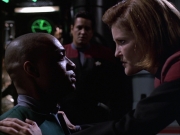 extant_StarTrek_VOY_6x01-EquinoxPart2_01894.jpg