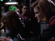 extant_StarTrek_VOY_6x01-EquinoxPart2_01899.jpg
