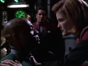 extant_StarTrek_VOY_6x01-EquinoxPart2_01902.jpg