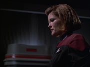 extant_StarTrek_VOY_6x01-EquinoxPart2_01920.jpg