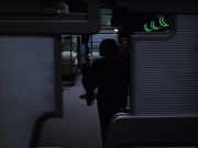 extant_StarTrek_VOY_6x01-EquinoxPart2_01930.jpg