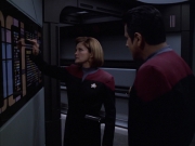 extant_StarTrek_VOY_6x01-EquinoxPart2_01940.jpg