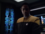 extant_StarTrek_VOY_6x01-EquinoxPart2_01957.jpg