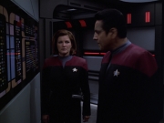 extant_StarTrek_VOY_6x01-EquinoxPart2_01962.jpg