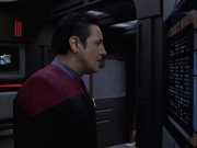 extant_StarTrek_VOY_6x01-EquinoxPart2_01979.jpg