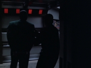 extant_StarTrek_VOY_6x01-EquinoxPart2_02015.jpg