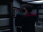 extant_StarTrek_VOY_6x01-EquinoxPart2_02017.jpg