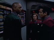 extant_StarTrek_VOY_6x01-EquinoxPart2_02023.jpg