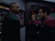 extant_StarTrek_VOY_6x01-EquinoxPart2_02030.jpg