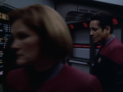 extant_StarTrek_VOY_6x01-EquinoxPart2_02036.jpg