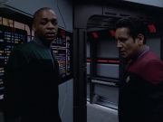 extant_StarTrek_VOY_6x01-EquinoxPart2_02037.jpg