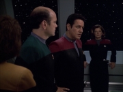 extant_StarTrek_VOY_6x01-EquinoxPart2_02059.jpg