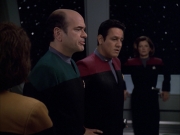 extant_StarTrek_VOY_6x01-EquinoxPart2_02065.jpg