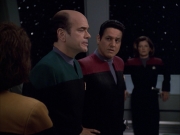 extant_StarTrek_VOY_6x01-EquinoxPart2_02066.jpg