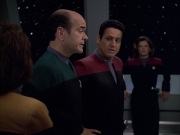 extant_StarTrek_VOY_6x01-EquinoxPart2_02067.jpg