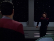 extant_StarTrek_VOY_6x01-EquinoxPart2_02084.jpg
