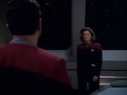 extant_StarTrek_VOY_6x01-EquinoxPart2_02087.jpg
