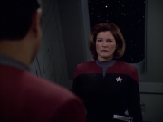 extant_StarTrek_VOY_6x01-EquinoxPart2_02093.jpg