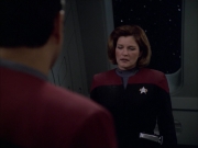 extant_StarTrek_VOY_6x01-EquinoxPart2_02098.jpg