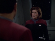 extant_StarTrek_VOY_6x01-EquinoxPart2_02103.jpg
