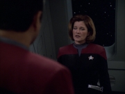 extant_StarTrek_VOY_6x01-EquinoxPart2_02109.jpg