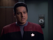 extant_StarTrek_VOY_6x01-EquinoxPart2_02126.jpg