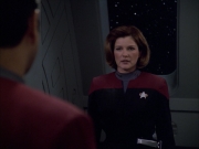 extant_StarTrek_VOY_6x01-EquinoxPart2_02129.jpg