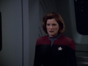 extant_StarTrek_VOY_6x01-EquinoxPart2_02132.jpg