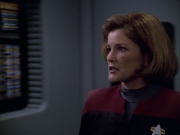 extant_StarTrek_VOY_6x01-EquinoxPart2_02134.jpg