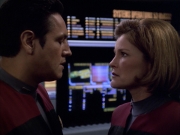 extant_StarTrek_VOY_6x01-EquinoxPart2_02139.jpg