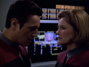 extant_StarTrek_VOY_6x01-EquinoxPart2_02140.jpg