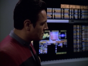 extant_StarTrek_VOY_6x01-EquinoxPart2_02151.jpg