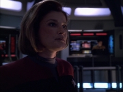 extant_StarTrek_VOY_6x01-EquinoxPart2_02191.jpg