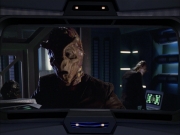 extant_StarTrek_VOY_6x01-EquinoxPart2_02226.jpg
