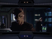 extant_StarTrek_VOY_6x01-EquinoxPart2_02227.jpg
