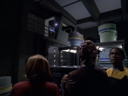 extant_StarTrek_VOY_6x01-EquinoxPart2_02248.jpg