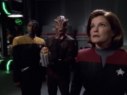 extant_StarTrek_VOY_6x01-EquinoxPart2_02336.jpg