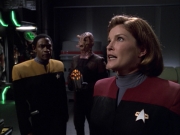 extant_StarTrek_VOY_6x01-EquinoxPart2_02344.jpg