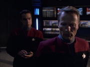 extant_StarTrek_VOY_6x01-EquinoxPart2_02388.jpg