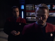 extant_StarTrek_VOY_6x01-EquinoxPart2_02389.jpg