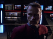 extant_StarTrek_VOY_6x01-EquinoxPart2_02398.jpg