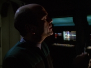 extant_StarTrek_VOY_6x01-EquinoxPart2_02402.jpg