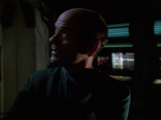 extant_StarTrek_VOY_6x01-EquinoxPart2_02413.jpg