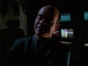 extant_StarTrek_VOY_6x01-EquinoxPart2_02415.jpg