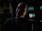 extant_StarTrek_VOY_6x01-EquinoxPart2_02416.jpg