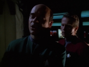 extant_StarTrek_VOY_6x01-EquinoxPart2_02430.jpg
