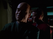 extant_StarTrek_VOY_6x01-EquinoxPart2_02458.jpg