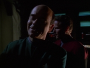 extant_StarTrek_VOY_6x01-EquinoxPart2_02459.jpg