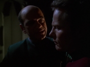 extant_StarTrek_VOY_6x01-EquinoxPart2_02475.jpg
